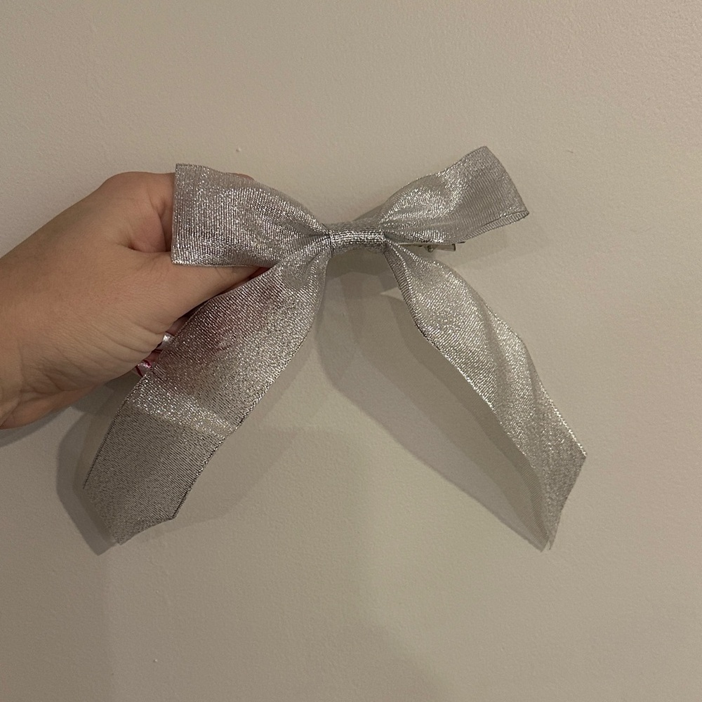 Silver Hair Bow